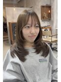内巻きレイヤーカット×オリーブベージュ♪