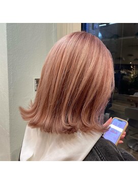 リーナ ビューティガーデン(LiNA BeautyGarden) ボブスタイル　ピンクベージュ