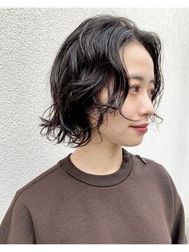 ファヴォリ(favori) 【favori 自由が丘】黒髪パーマボブ