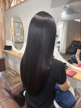 ポンパデュール(Pompadour) 髪質改善縮毛矯正/ストレート/名古屋市/天白区/植田/塩釜口/八事