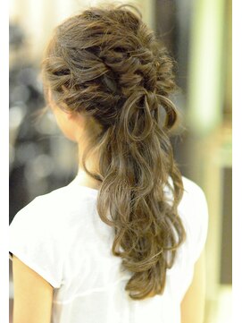 ナナナパレナ 梅田店(nanana parena) ヘアアレンジ特集♪【nanana parena】