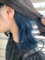 【Zina 銀座】イヤリングカラー、ブルー