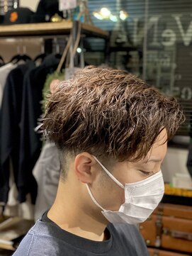 ヴェナ(VeNA) 前下がりマッシュ