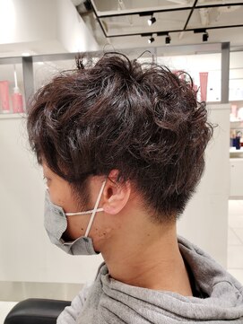 タヤ グランデュオ立川店(TAYA) 20代コンマヘアビジネスかき上げツイストパーマショートレイヤー