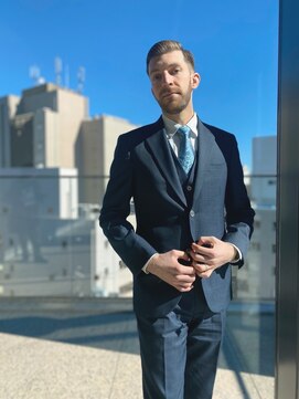 アイコン ブルー メンズ(I-CON #blue MEN'S) ☆クラシックサイドパート☆【池袋フェード】