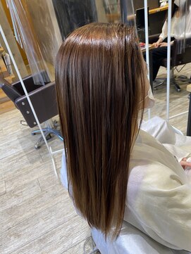 トレ(tre.) 甲子園口/髪質改善/白髪染め/ショート/酸性ストレート/美容室