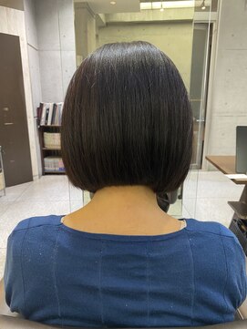 ヘアールーム プリズム(Hair room Prism) つるつるボブ