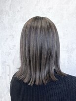 デミヘアー(Demi hair)&nbsp;透け感アイスグレージュカラー×ハイライト