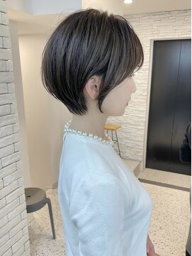 ヘアメイク シンズ レインボー(Hair Make SHIN'S RAINBOW) ショートボブ/大人巻き/ぷつっとボブ/ナチュラルモード/高松