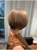 白髪ぼかしパープルブラックミントアッシュ×小顔ショートボブ