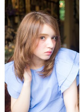 ビバーチェ(Vivace) ハイトーンカラーでカジュアルスタイル