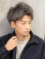 リップス レイ ギンザ(LIPPS Ray GINZA)&nbsp;ツーブロックリバースショート　シルバーカラー