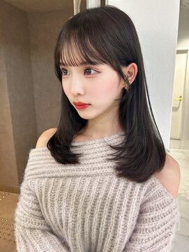 ヴェイ(VEYY.) 盛れるシースルーぱっつん