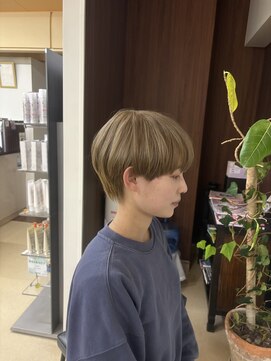 ビューティ高田 一番町サロン ハイトーンショート