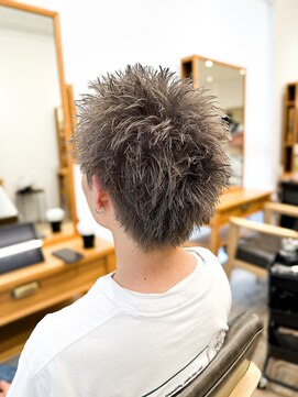 セイドット フクオカ(Say.FUKUOKA) 【メンズ★大名】スパイキーショート×ブリーチカラー×シルバー