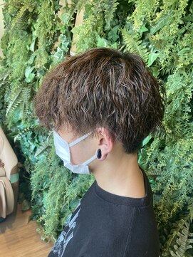 ヘアー アンベリール(HAIR EMBELLIR) ツイストスパイラルパーマ