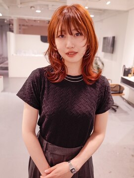 レフ(LEF) ハッシュカット/くびれレイヤー/ウルフ/顔周り/オレンジブラウン