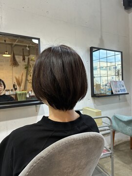 dark brown bob