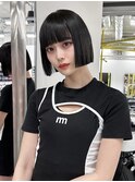 切りっぱなしモードボブ　ぱっつん前髪