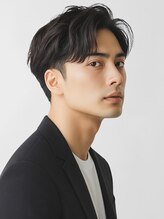 【オンオフ自在の2way】ビジネス・カジュアルどちらもキマる。仕事も遊びも全力で楽しむスタイル