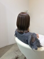 シプ 丸亀(sip)&nbsp;アッシュベージュ ブリーチ無しカラー くびれレイヤー