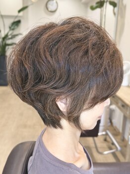 プラウドヘアー(Proud hair)の写真/骨格・髪質を見極めた丁寧な施術と経験豊富な似合わせ力で、あなたのなりたいを叶えます★
