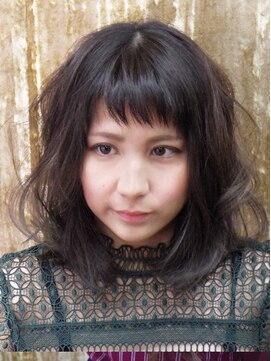 ZAZ(ザズ) 抜け感×ショートバング