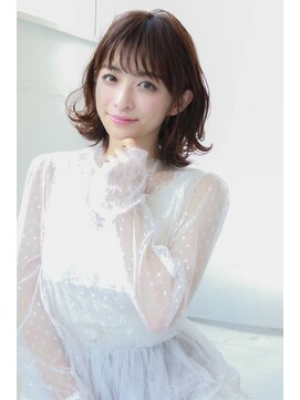 ノット 表参道青山(knot) 【knot】ひし形シルエットの外ハネミディアム　１