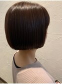 寝癖がつかない♪丸っと感が可愛い短めボブ☆