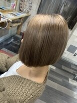 カラーリゾートAi 上野御徒町 仲御徒町店&nbsp;ベージュカラーでおしゃれに