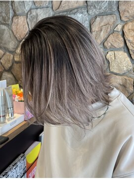 ラック(LUCK) 切りっぱなしボブ/エアリーロング/美髪/ピンクブラウン/船橋