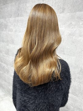 ルイス(L'wis) シークレットハイライトでカラーだけでは出来ない明るさに