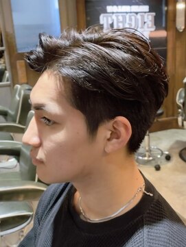 メンズサロン EIGHT MEN 北千住店【エイト】 海外風毛流れパーマ