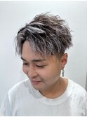 ツーブロック刈り上げフェザーショートツイストメンズスーツ