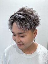 グレイバイニューヨークニューヨーク 京都北大路(Gray by NYNY) ツーブロック刈り上げフェザーショートツイストメンズスーツ