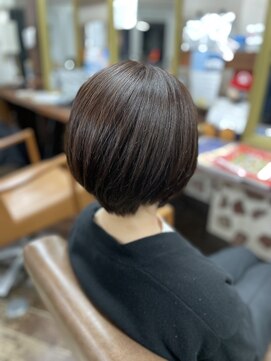 アート(art) ショートボブ