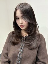 オンカン(onkan)&nbsp;レイヤーカット/髪質改善/桑名レイヤーカット/韓国/顔周り