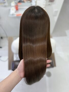 ハピネス 梅田茶屋町店(HAPPINESS) 韓国風/レイヤーカット/顔周り/顔まわり/髪質改善/ベージュ