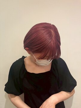 トイロ(toiro) レイヤーカットミルクティーベージュブリーチなしダブルカラー