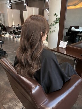 ダッチェス 札幌(Duchess) 札幌大通/大人女性/ジアミンレス艶カラー/髪質改善/白髪染め