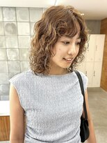 トゥコ(tuco)&nbsp;レイヤーパーマ　ミディアムパーマ　スパイラル　20代30代40代