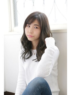 ヘアアンドメイク エジェリ(hair&make egerie) ナチュラルセミロング グラデーション 恵比寿