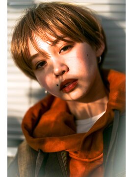 テトヘアー(teto hair) マッシュショート、ブロンド、マニッシュショート