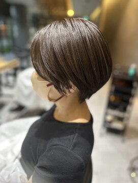 ピカイチ(pikaichi) *pikAicHi*大人丸みショート