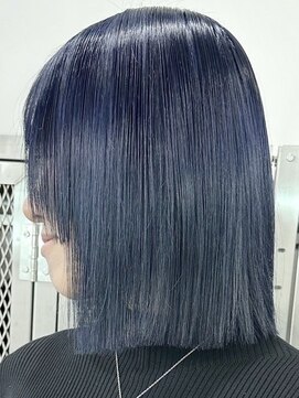 ウィコ 新宿(WICO) ネイビーブルー[新宿駅/イメチェン/ハッシュカット]