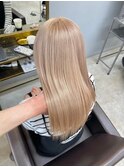 ダブルカラー外ハネボブインナーカラーハイライトケアブリーチ