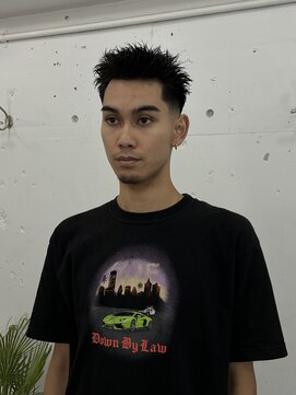 ウェルネス(Wellness) スパイキーショート　ピンパーマ