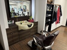 ノア 津嘉山店(Noah)の雰囲気（ゆったりとした広いカットスペース）