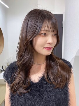 ビビバイベル(BiVi by BHEL) 桑名ロングレイヤーカットミルクティーベージュロングヘア韓国