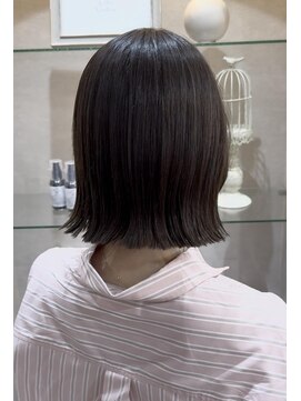 カラークチュール(Color Couture) ワイドバング/イメチェン/外ハネボブ/ネイビー/グレージュ